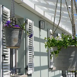 Le Col-vert Bed & Breakfast